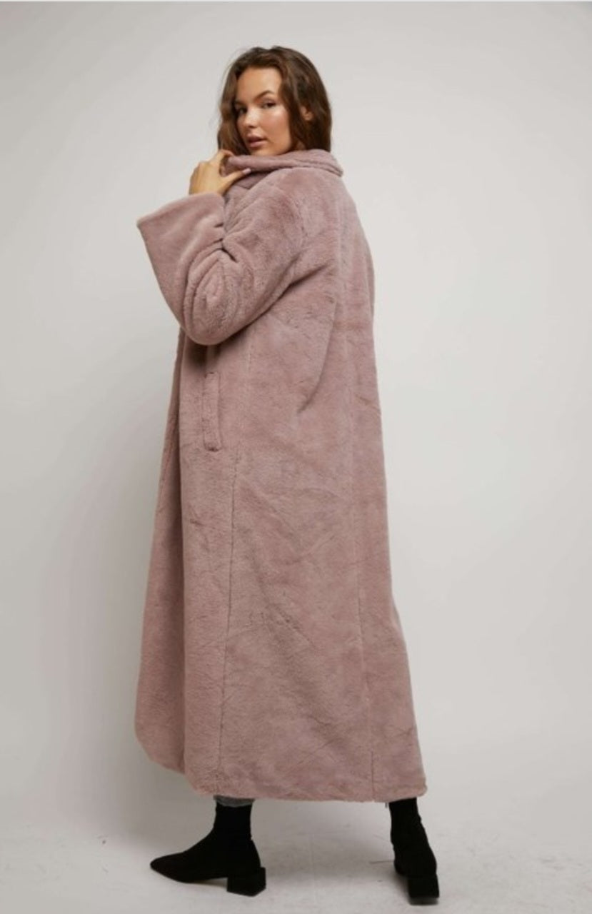 Lisa Coat
