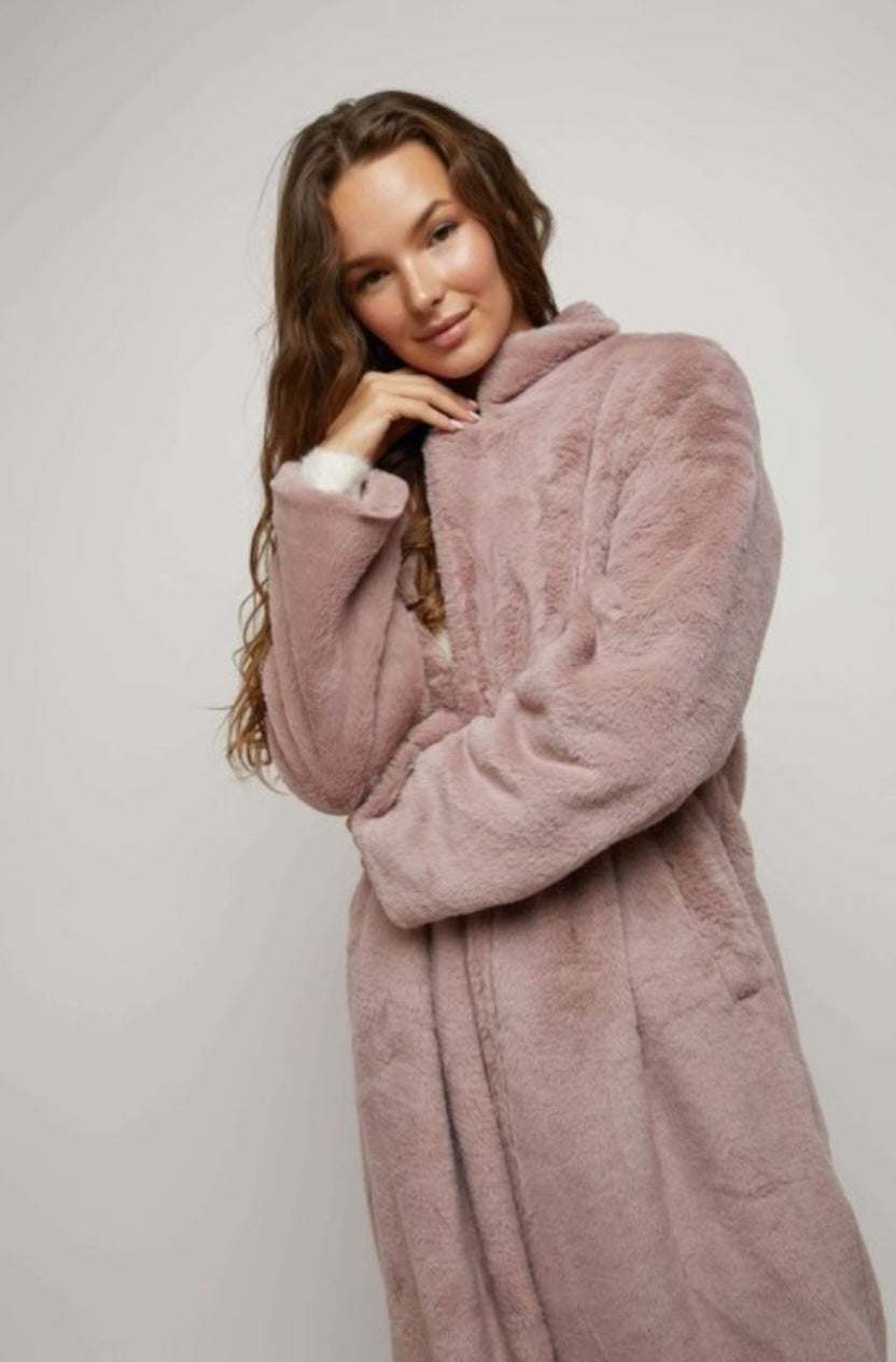 Lisa Coat